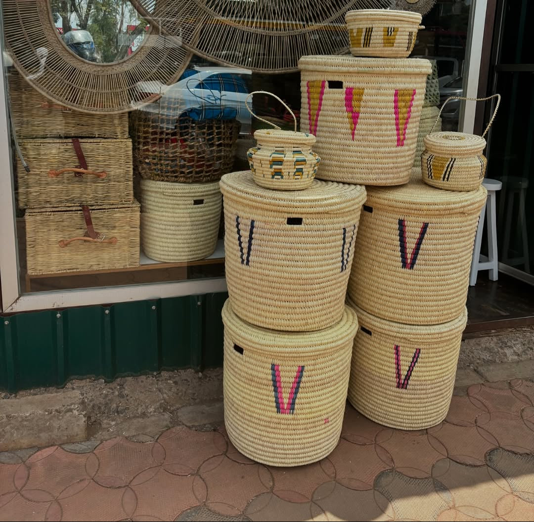 Patterned Baskets with Lids - Circle of Carry & Color – Enkito e Oltau (Step of Gathering).
