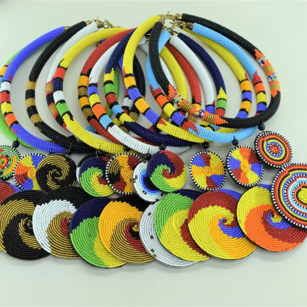 Pendant Beaded Necklace Set – Enkare e Sidai le Olng’ejuk (Beautiful River of the Vessel) – Spiral Edition.