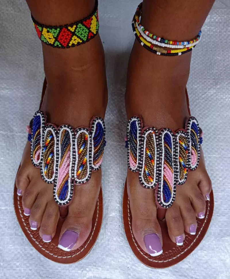 Handmade Maasai Beaded Sandals – Looped Multicolor Motif with Dual Anklets – Enkito e Sidai (Step of Beauty).