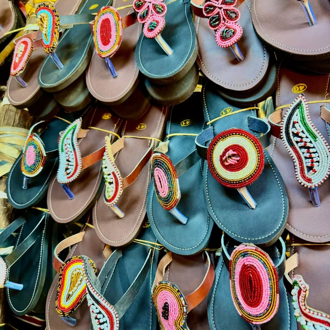Beaded Leather Sandals – Ndala Ya Utamaduni (Sandals of Culture)