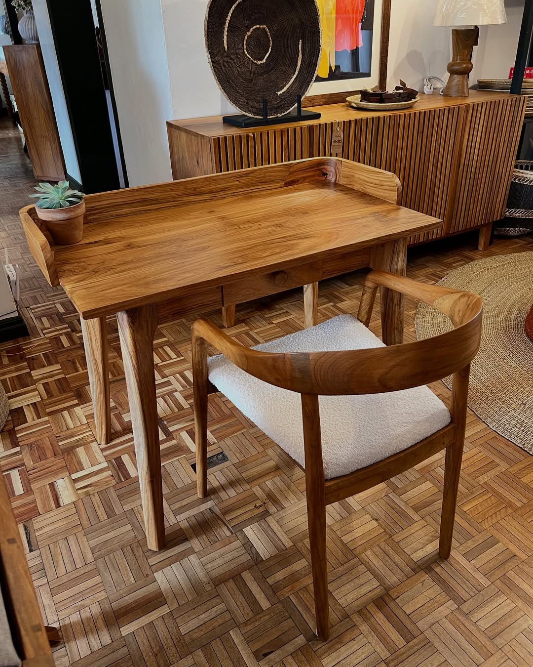 Maasai Writing Console – 'Enkátá Olng’ej' (Echo Form) – Desk, Chair & Ritual Plant Ensemble.