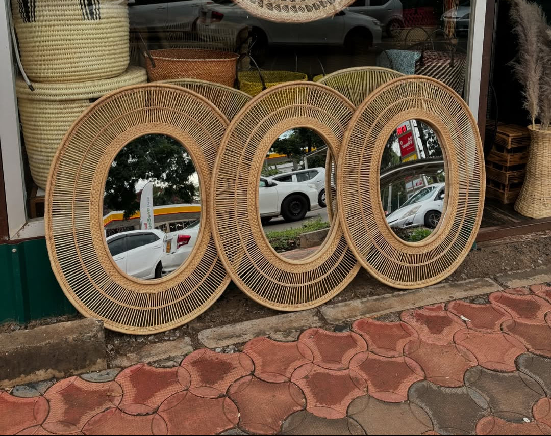 Rattan-Framed Mirror Trio - Circle of Sight & Surface – Enkito e Enkai (Step of Illumination).