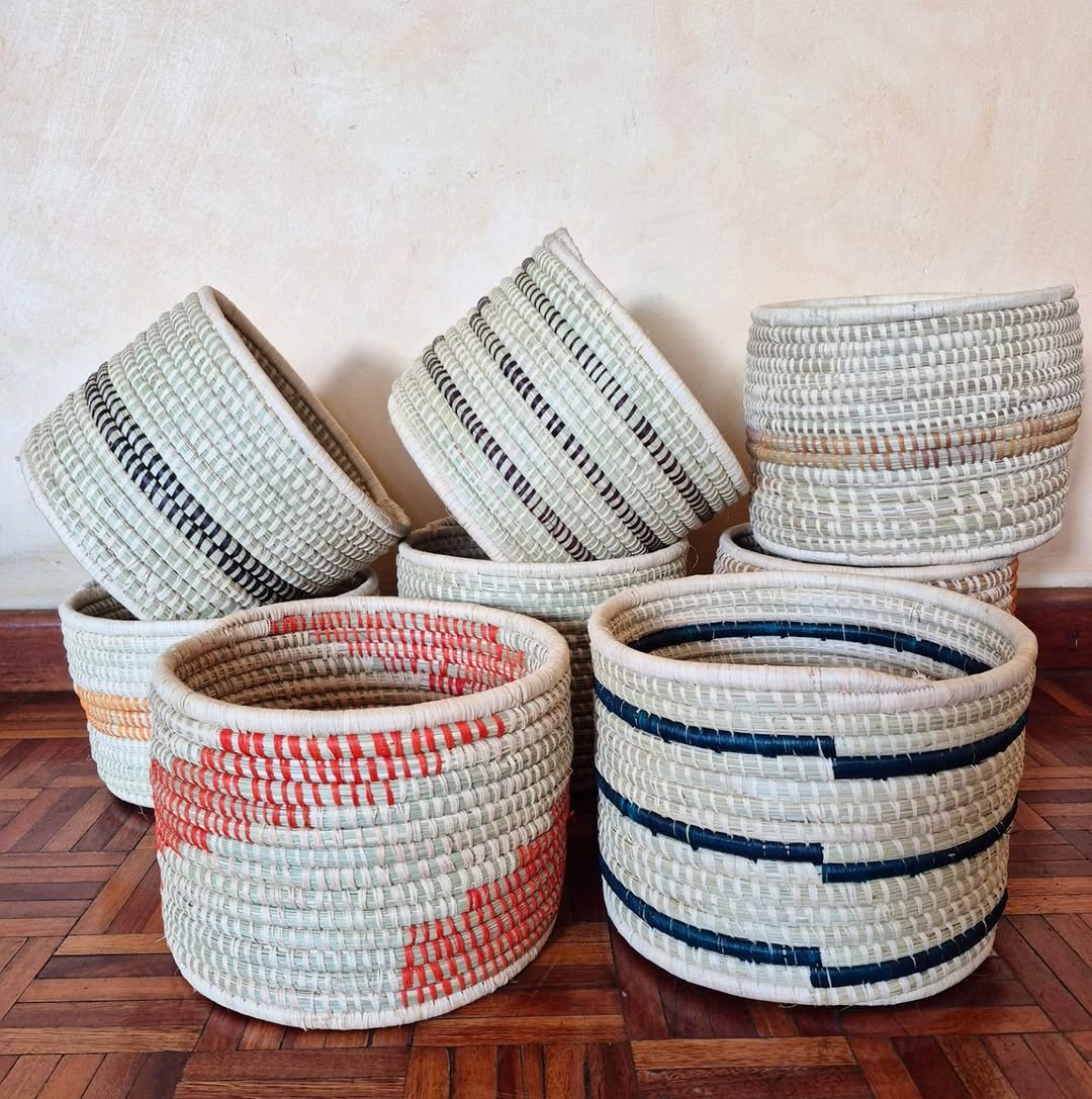 Artisan Basket Octet in Earth & Ember - Circle of Color & Craft – Enkito e Emayian (Step of Celebration).