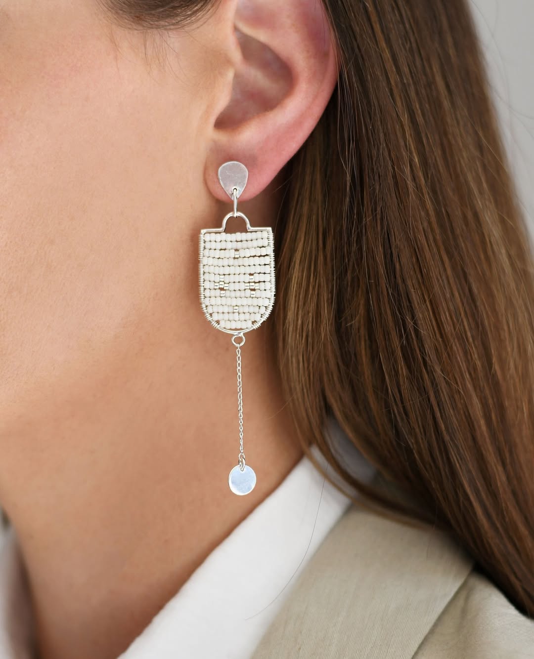 Woven Lumina Drop in Silver Tone - Echo of Texture & Movement – Enkito e Oleng’aina (Step of Shimmer).