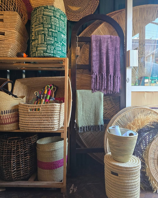 Artisan Home Market Display – Woven Baskets and Textile Harmony – Enkito e Oltau (Step of Gathering).