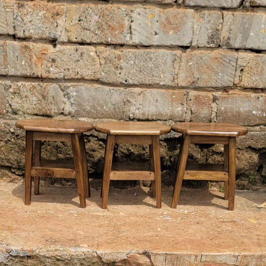 Maasai Grounded Echo – 'Enkátá Oltau' (Gathering Ground) – Rustic Stool Ritual Ensemble.
