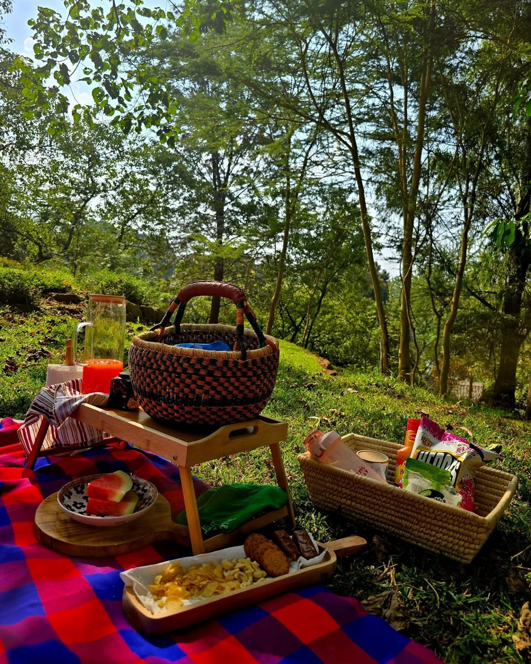 Artisan Basket Wall – Stacked Rhythm & Spirit Circle – Enkito e Oltau (Step of Gathering).