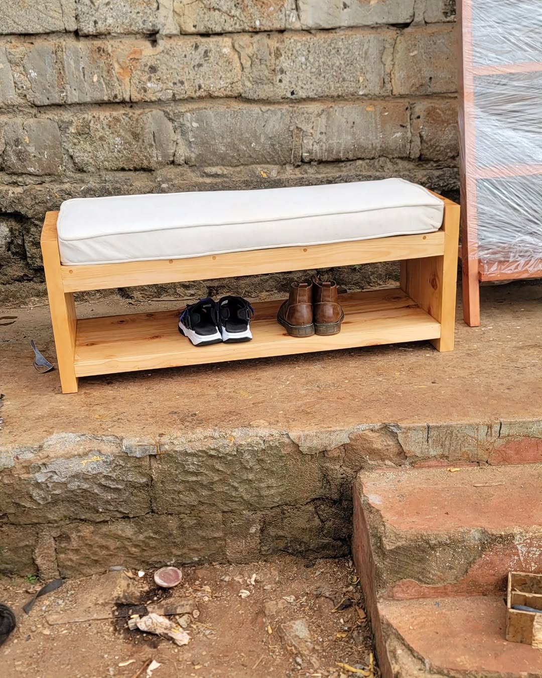Maasai Step of Stillness – 'Enkátá Oltau' (Gathering Ground) – Bench Ritual Ensemble.
