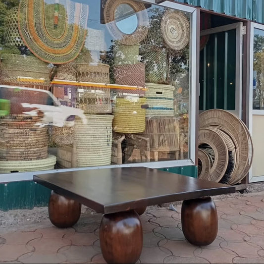 Artisan Threshold – Woven Welcome & Sculpted Ground – Enkito e Oltau (Step of Gathering).