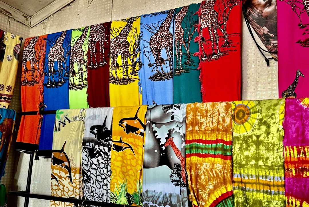 AUTHENTIC PRINTED COTTON WRAPS – ‘Wildscape Expressions’ Collection.