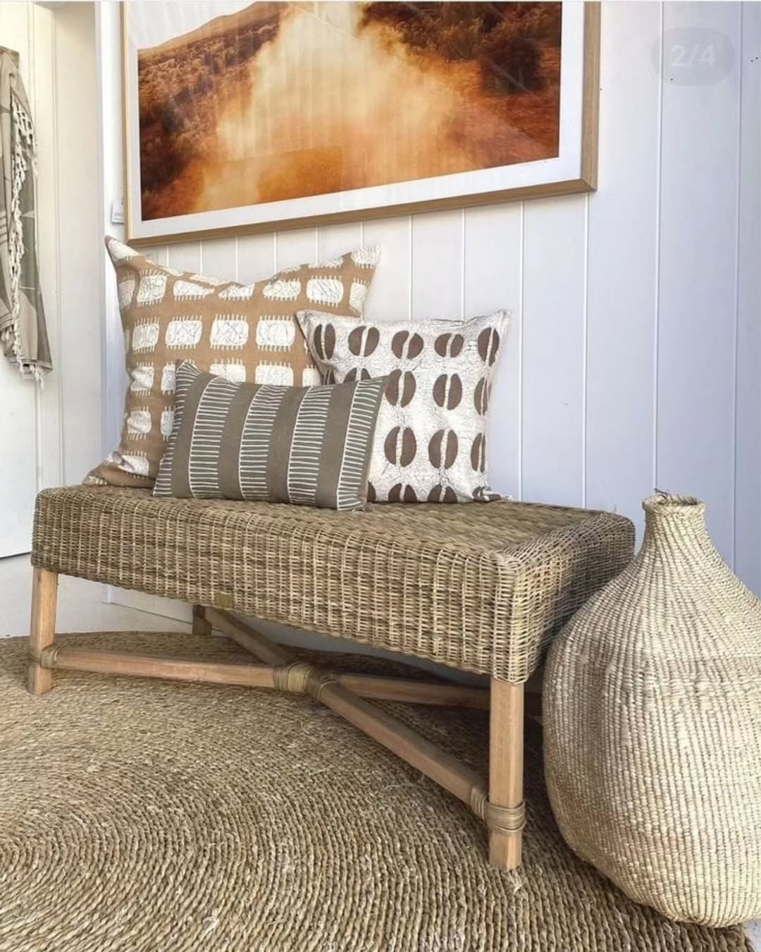 Artisan Canyon Bench – Patterned Pillows & Sculpted Vessel – Enkito e Enkai (Step of Grace).