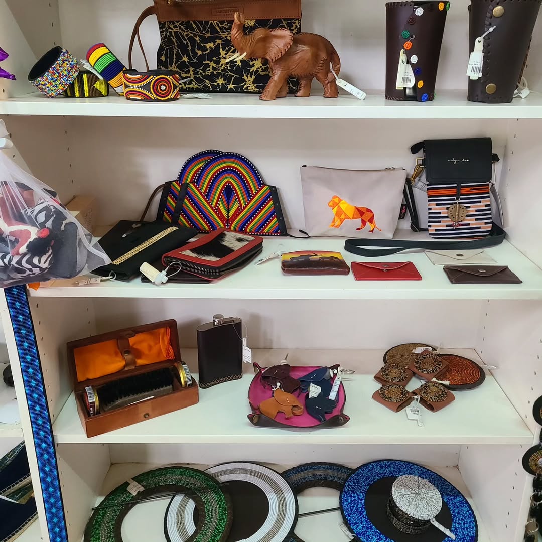 Boutique Shelf Ensemble - Maasai Vault of Layered Signal – Enkátá Olkirenyi (Path & Pattern).