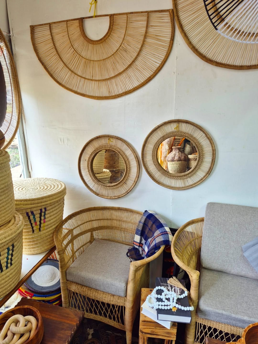 Rattan Lounge Ensemble with Woven Wall Art - Circle of Comfort & Culture – Enkito e Naramat (Step of Stillness).