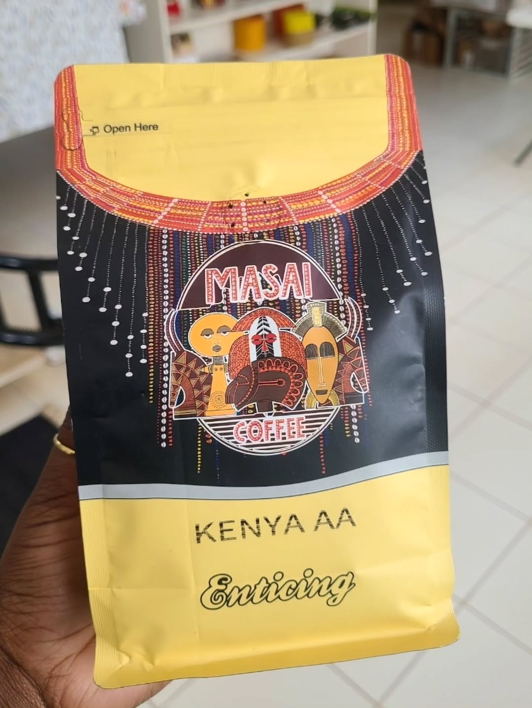 Maasai Coffee Vault of Brewed Rhythm – Enkátá Enkare AA (Coffee & Signal) – Enticing Kenya Ritual Roast