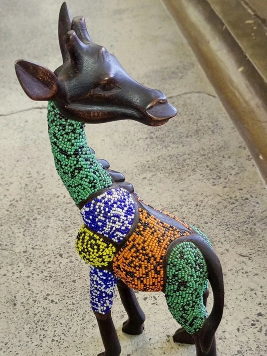 AUTHENTIC MAASAI BEADED GIRAFFE – Tall Grace with Tribal Color.